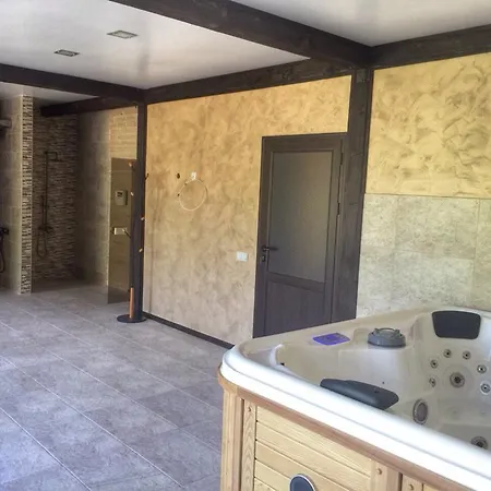 Mount - 365 Days Hot Outdoor Pool - 4*