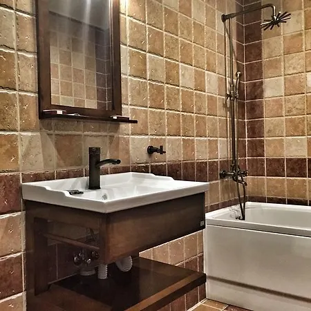 Mount - 365 Days Hot Outdoor Pool - Pensionat Valevtsi