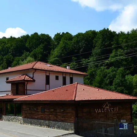 Maison d'hôtes Mount - 365 Days Hot Outdoor Pool -