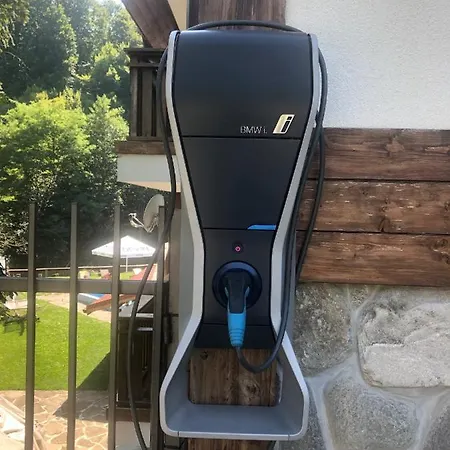 Mount - 365 Days Hot Outdoor Pool -